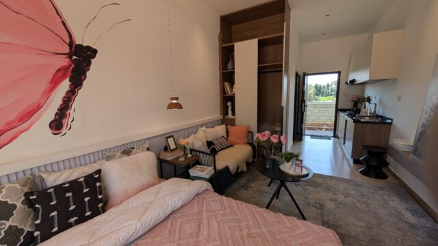 8b65690c-8bfc-4a21-9d7d-df8cdd890bd6